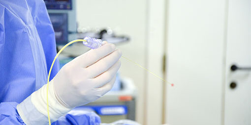 Mal di schiena: si cura con il laser Mal di schiena: si cura con il laser